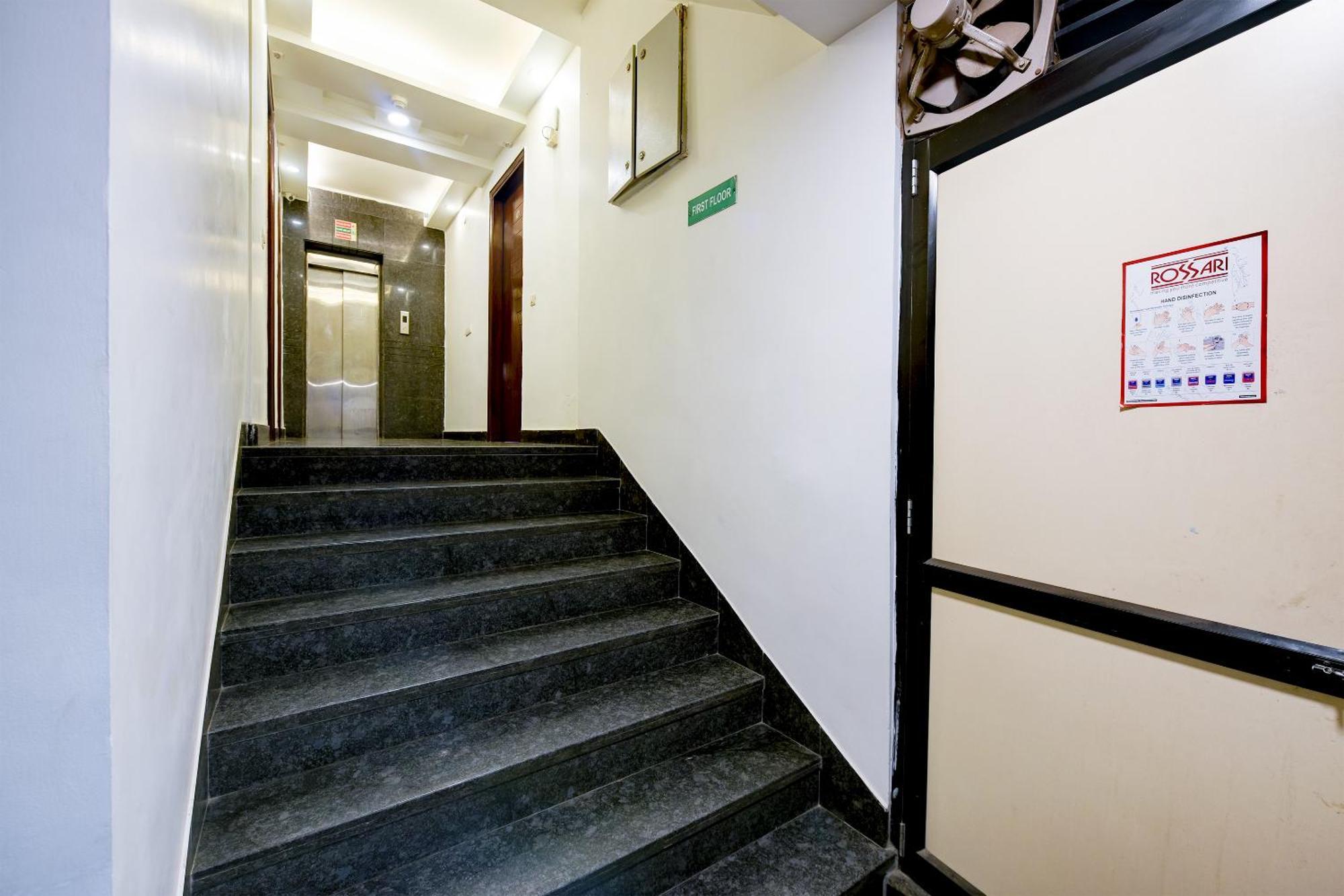 Hotel Sohana Palace Near New Delhi Railway Station And Connaught Place Kültér fotó