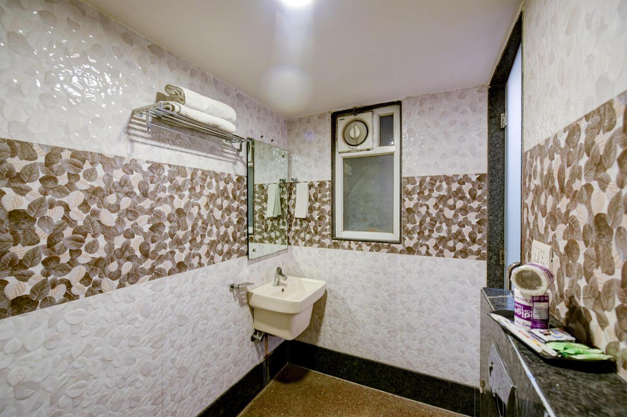 Hotel Sohana Palace Near New Delhi Railway Station And Connaught Place Kültér fotó