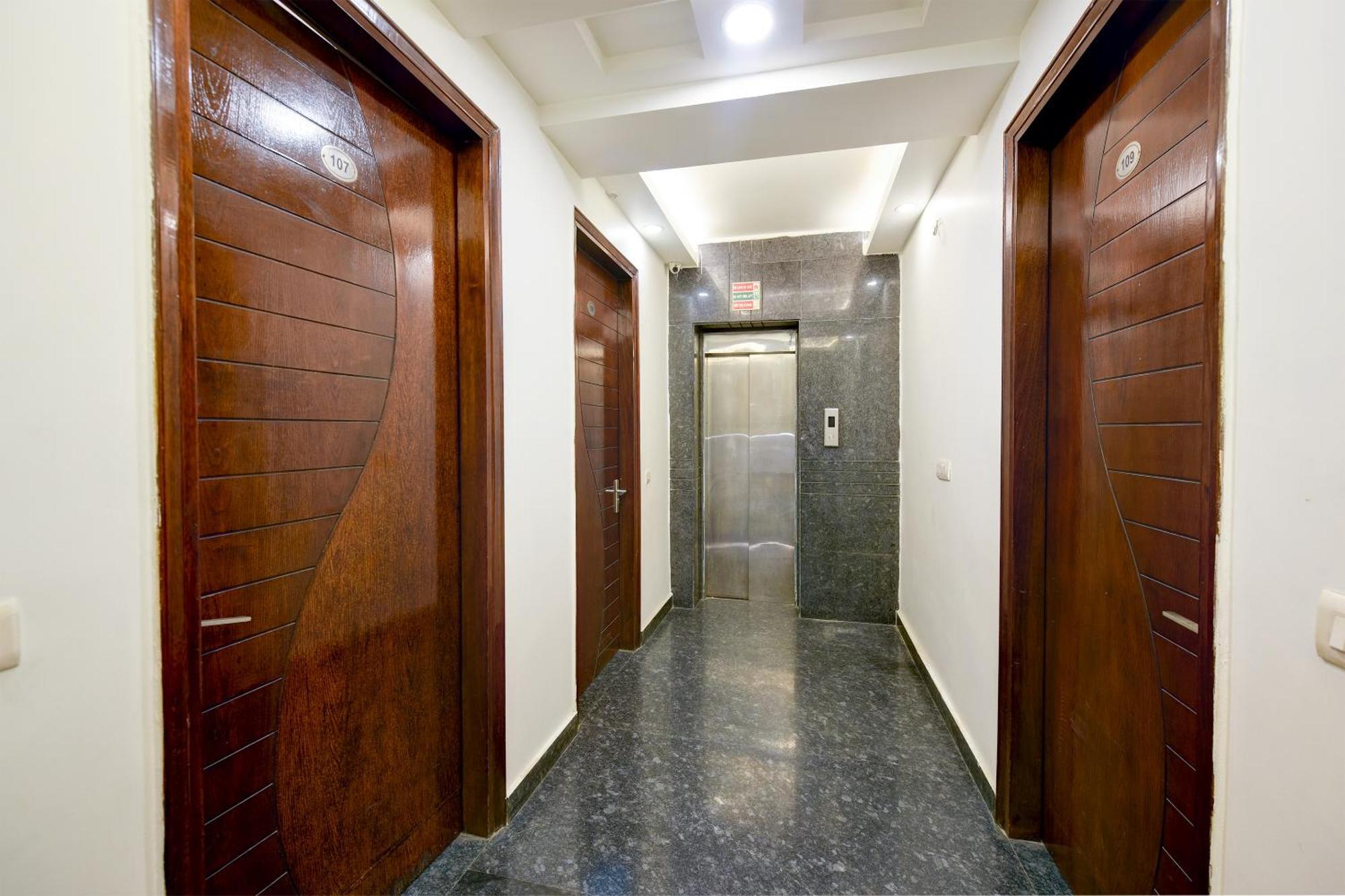 Hotel Sohana Palace Near New Delhi Railway Station And Connaught Place Kültér fotó